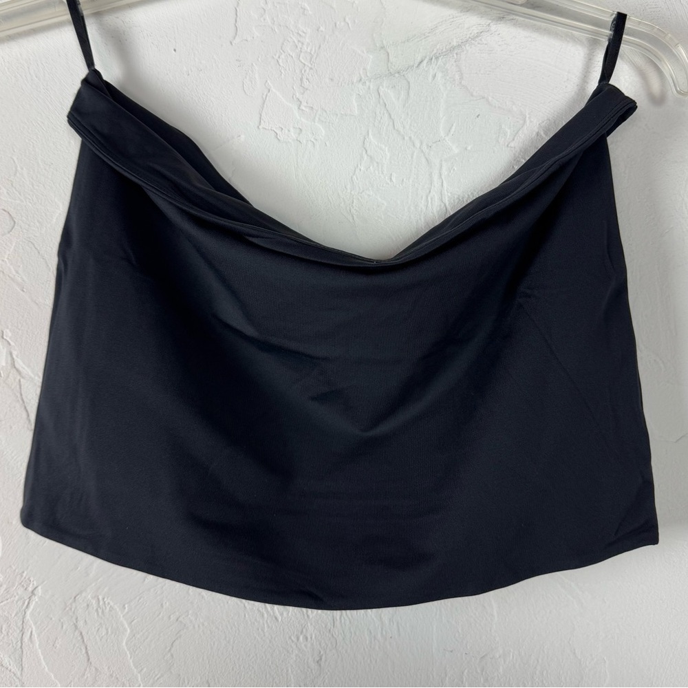 Aritzia Babaton Contour Tube Top Knit Shirt Bandeau Strapless Solid Black‎ Nylon